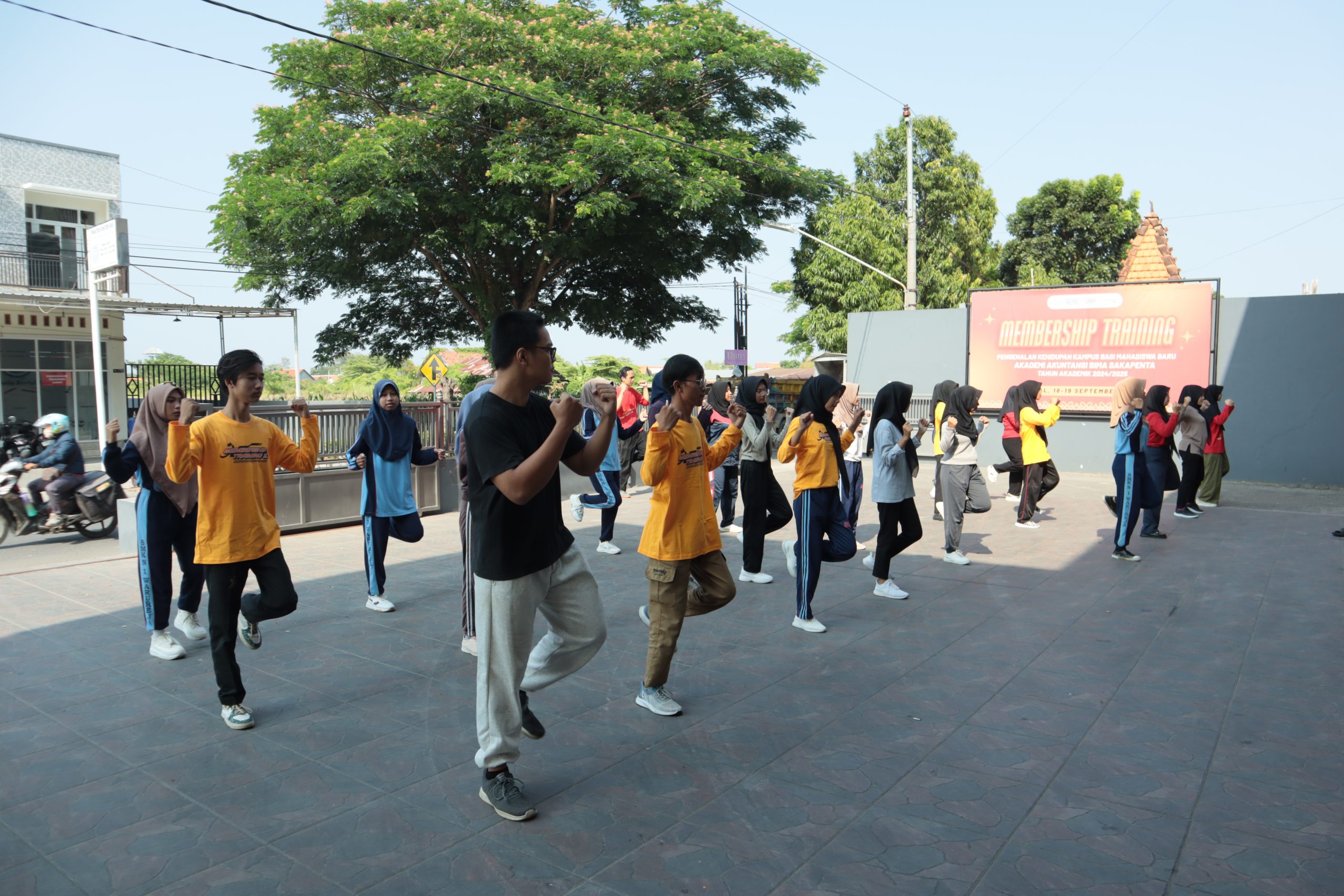 Lapangan Depan